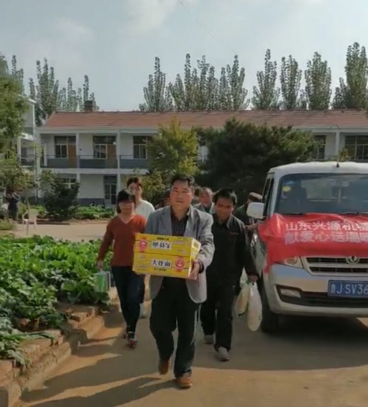 山東興源機(jī)械有限公司|起重機(jī)|行車|山東興源機(jī)械|單梁起重機(jī)|電動葫蘆|起重配件|m.lblewis.com|xyqzj|xyqzj.com|興源起重機(jī)|興源|起重機(jī)行車|起重設(shè)備|起重機(jī)械